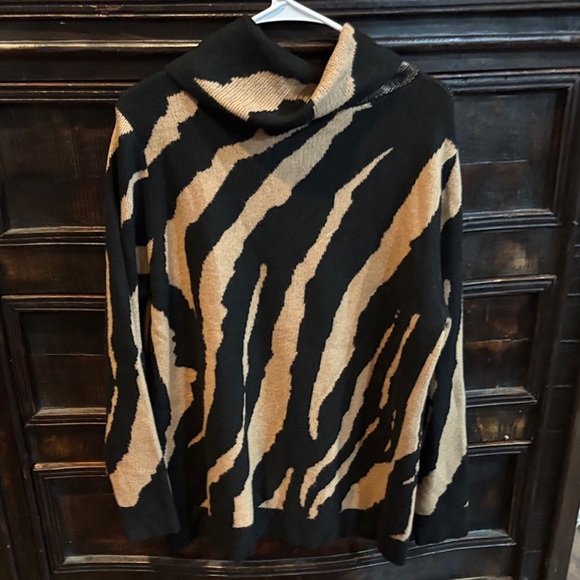NEW Soft Surroundings Teona Animal Print Sweater Cowlneck Knit Black
Brown Large - Picture 2 of 2